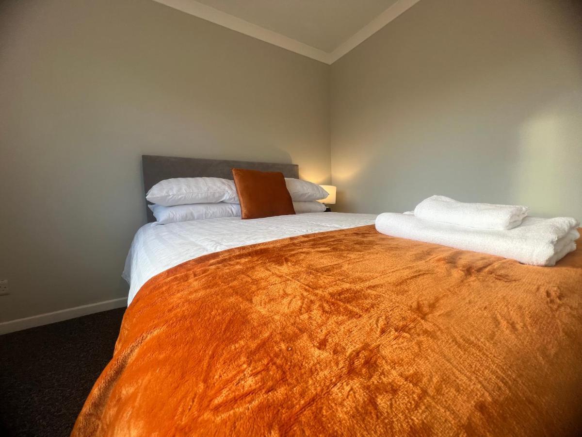 The Coral Guest House 1 Fratton Park ポーツマス エクステリア 写真